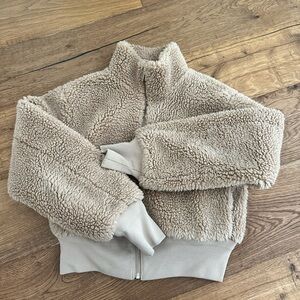 Aritza Sherpa crop jacket